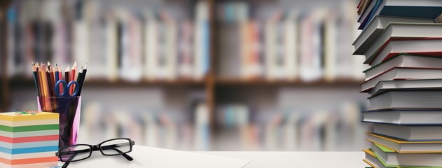 《卖火柴的小女孩》讲了一个什么故事？